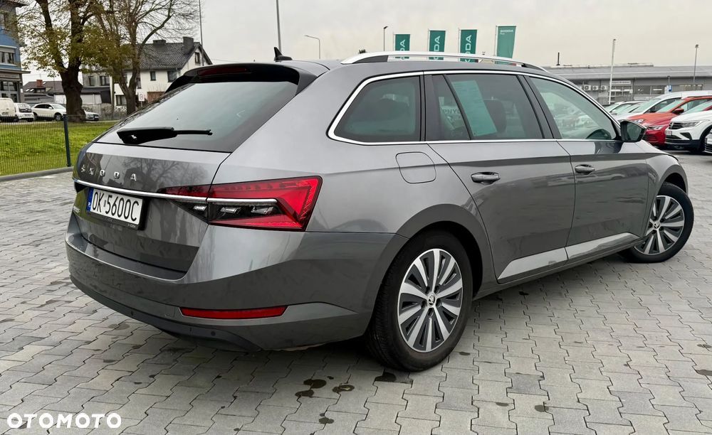 Skoda Superb 2.0 TSI Style DSG - 4