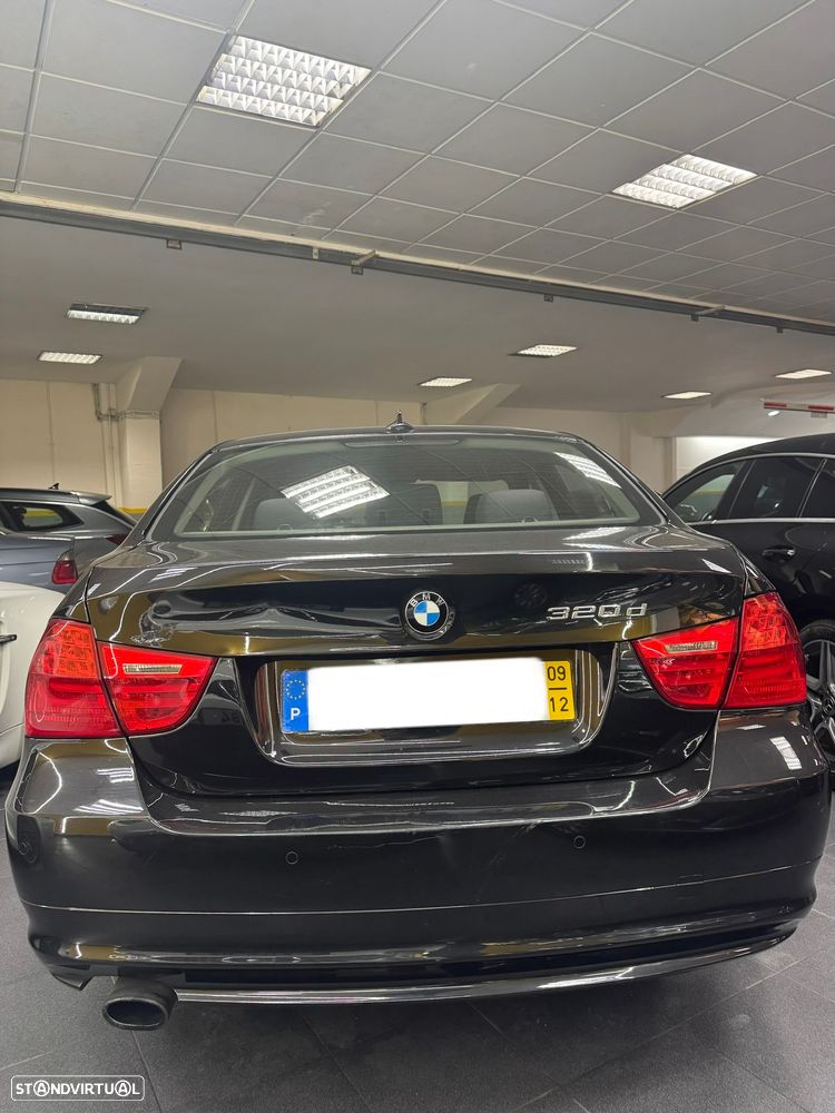 BMW 320 d Navigation - 19