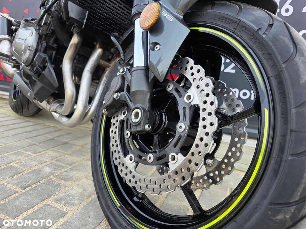 Kawasaki Z 900 - 15