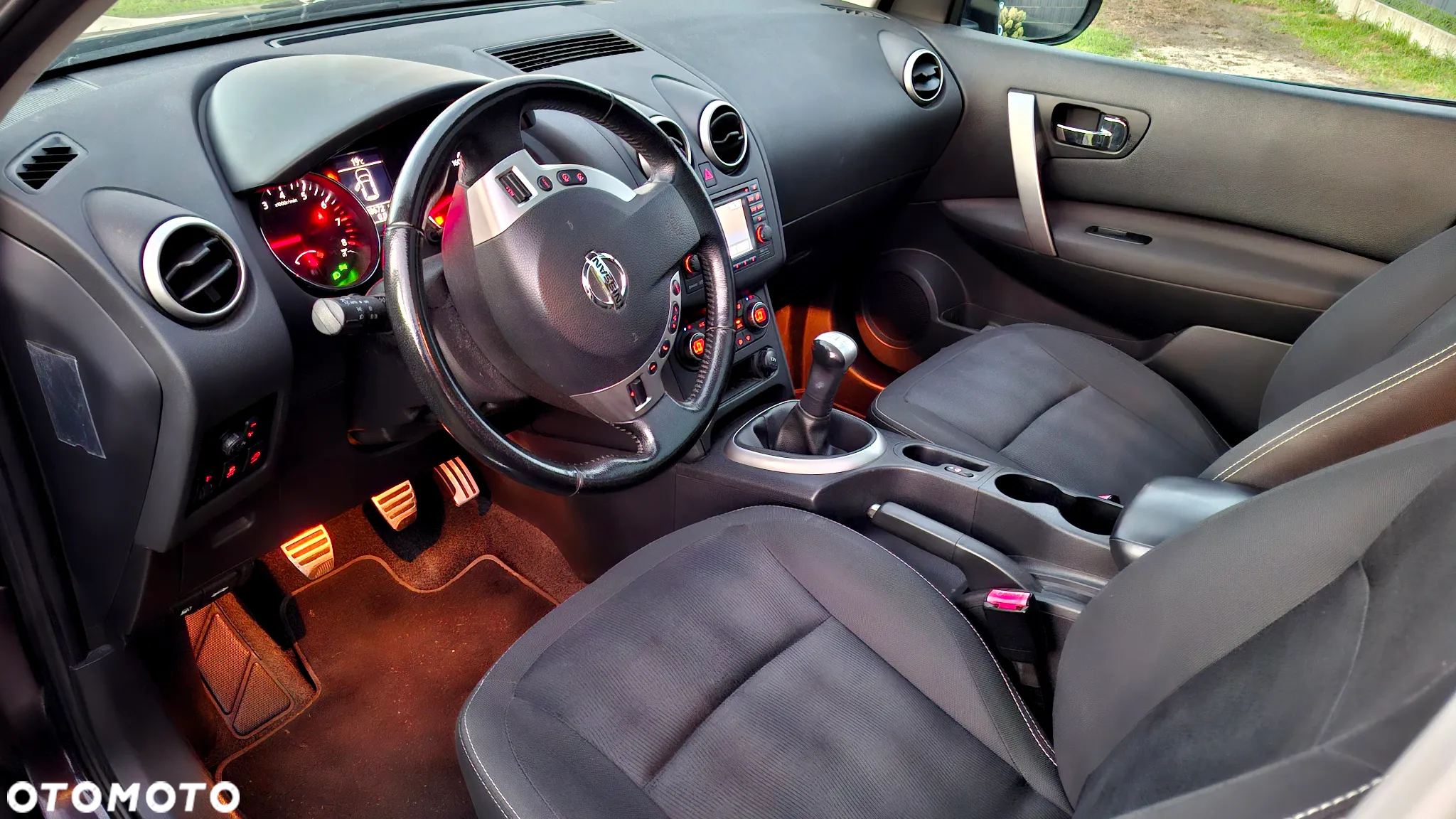 Nissan Qashqai - 8