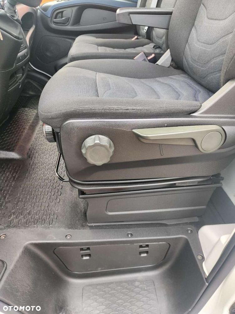 Iveco Daily - 16