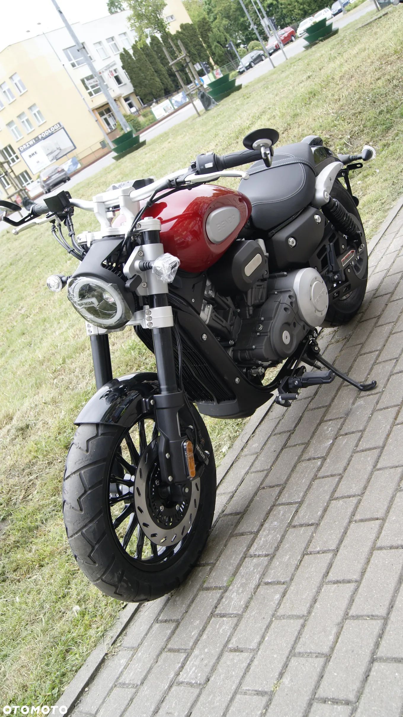 Benda Chinchilla 125 - 2