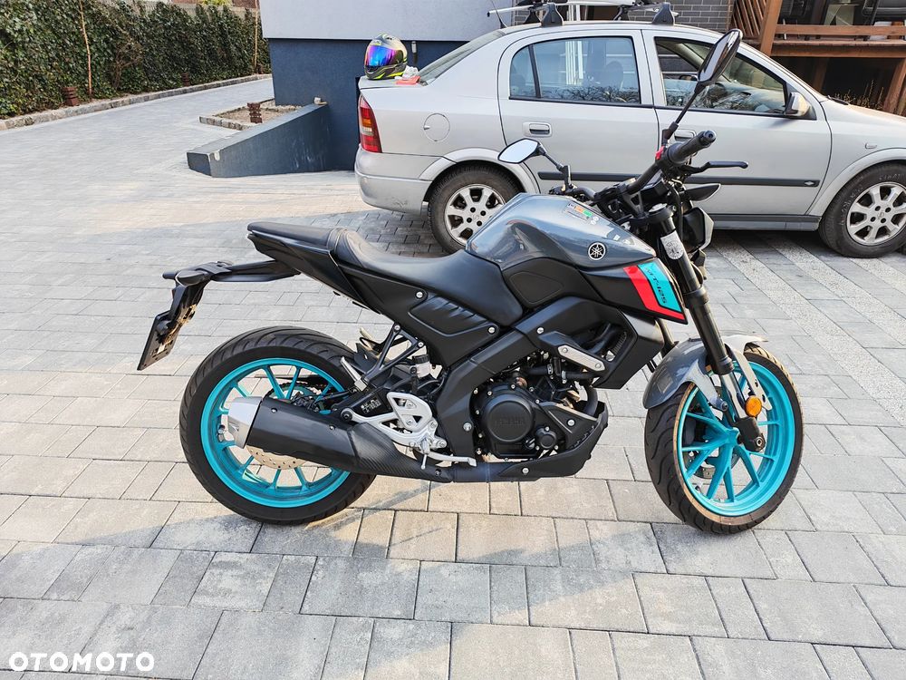 Yamaha MT - 8