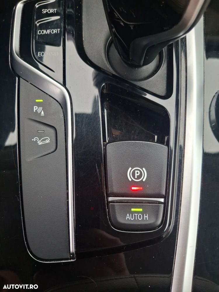 BMW X3 xDrive20d AT xLine - 25