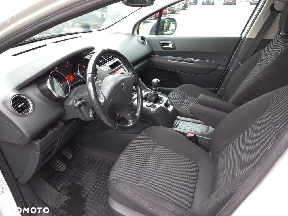 Peugeot 5008 155 THP Premium - 10