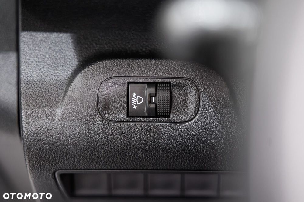 Toyota PROACE CITY - 25
