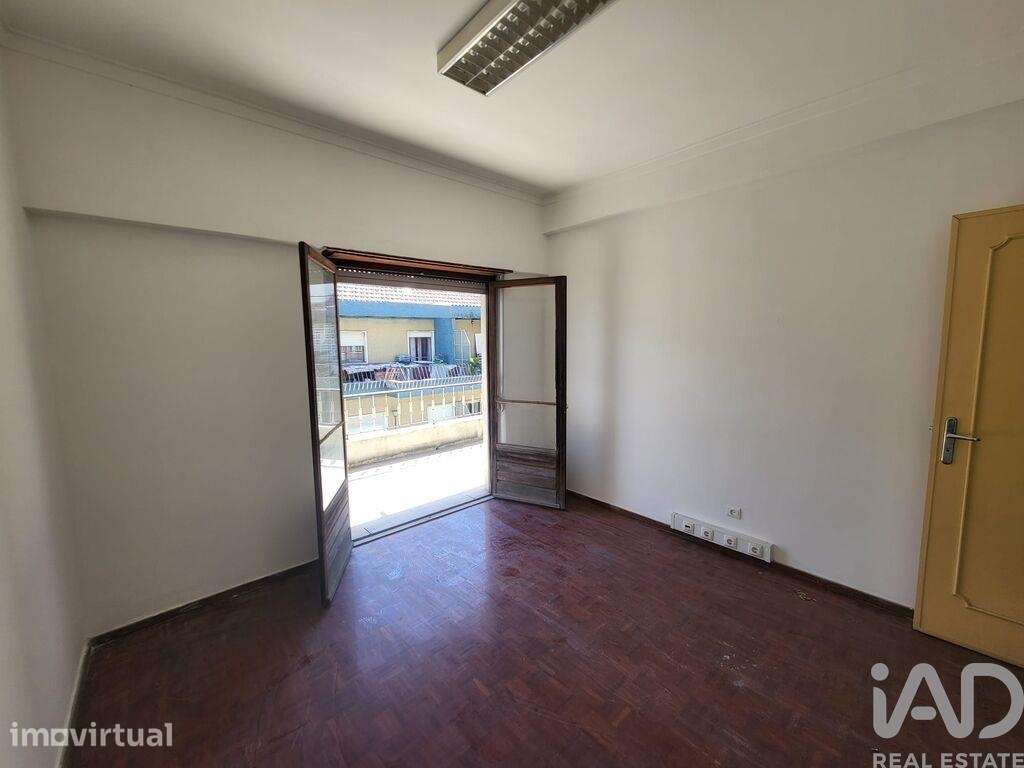 Apartamento T2 em Beato - Grande imagem: 4/32