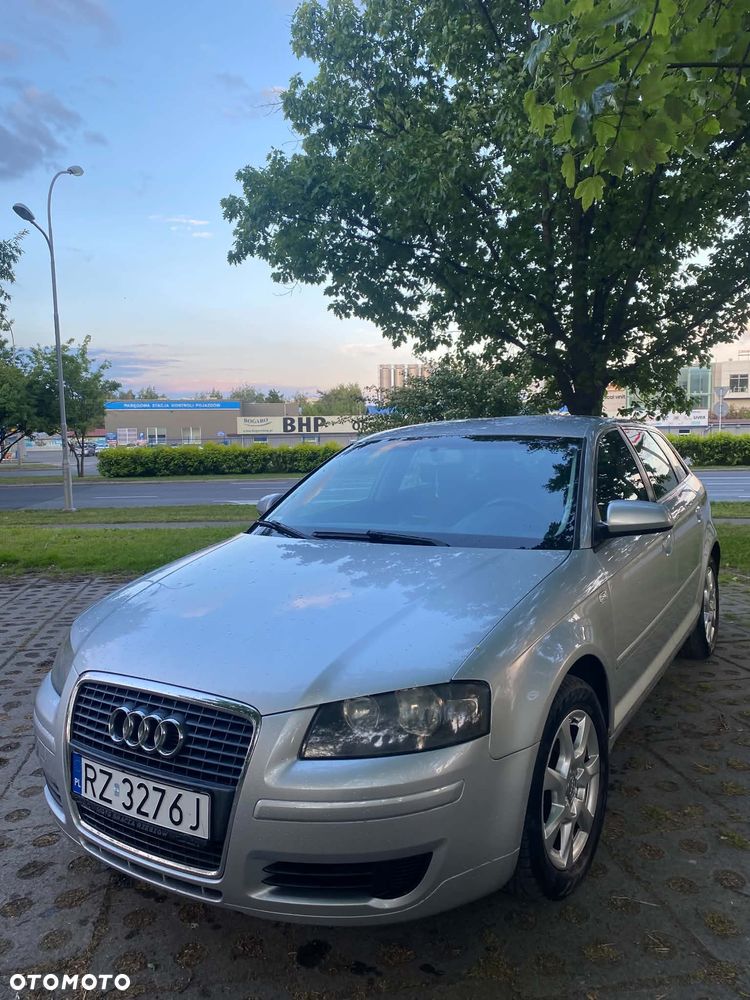 Audi A3 Sportback 1.9 TDI DPF e - 11