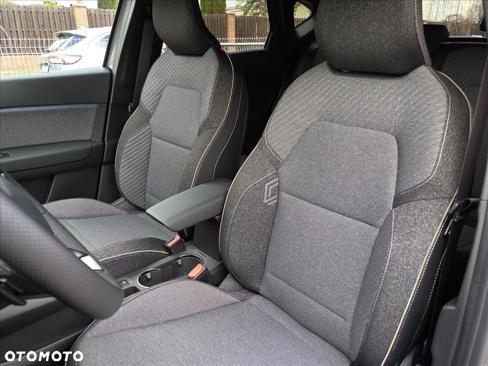 Renault Captur - 4