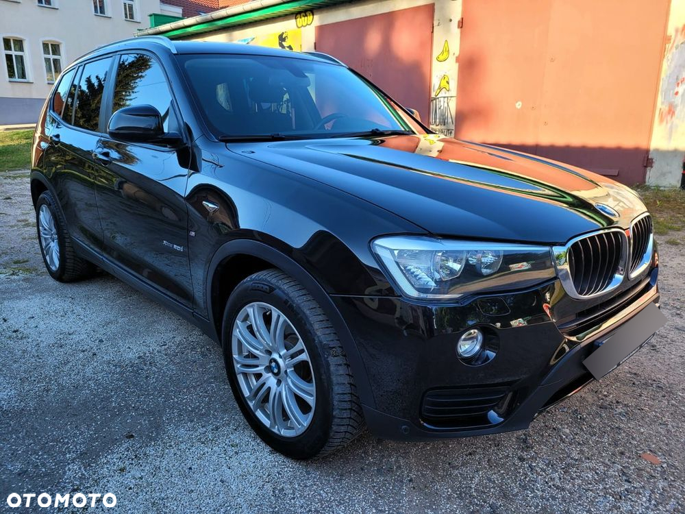 BMW X3 xDrive20d Advantage - 10