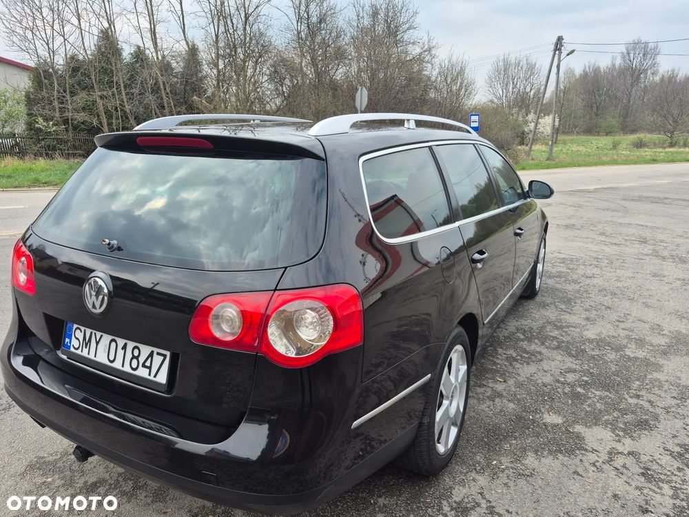 Volkswagen Passat 2.0 FSI Highline - 8