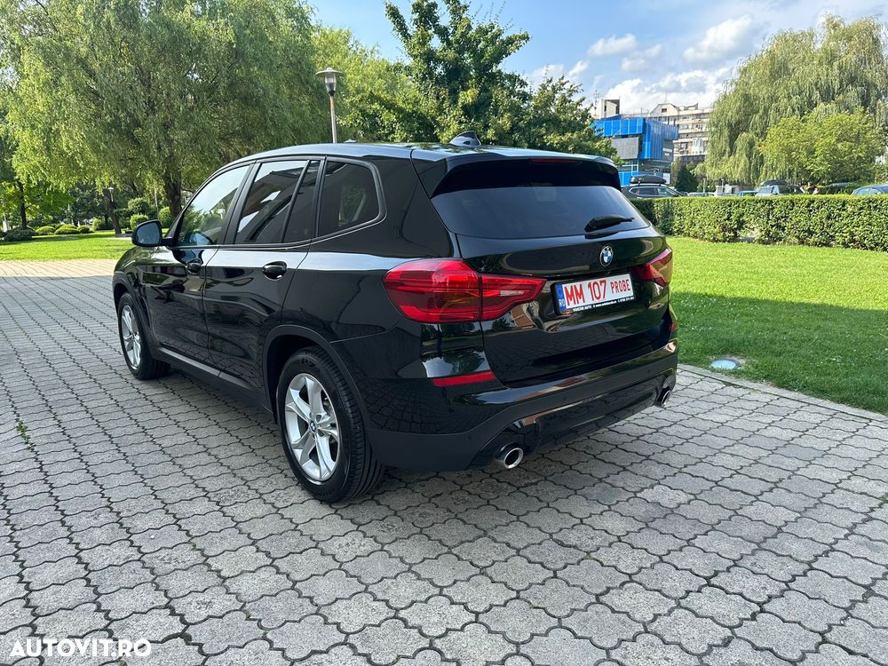BMW X3 xDrive20d AT xLine - 5