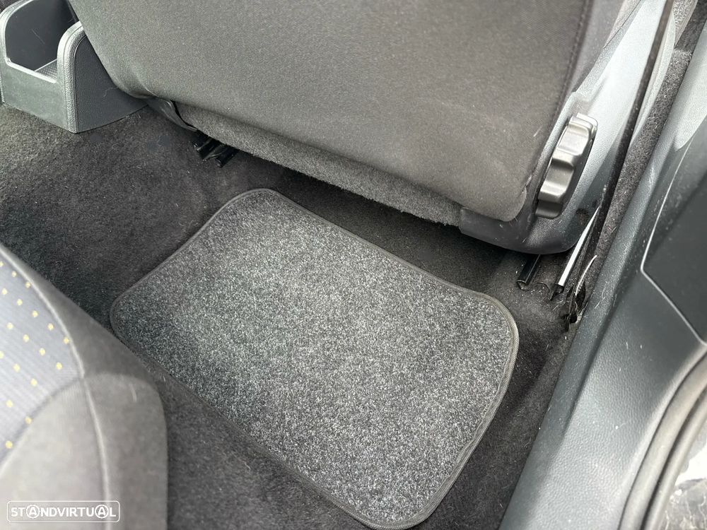 SEAT Ibiza 1.0 TSI Style DSG - 6