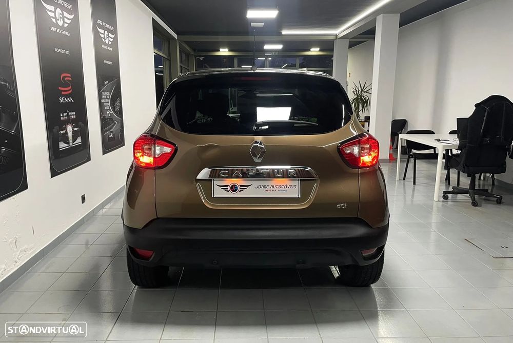 Renault Captur 1.5 dCi Exclusive - 15