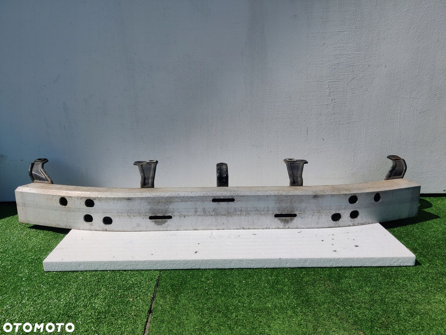 TOYOTA LAND CRUISER 150 LIFT BELKA PRZEDNIA - 3