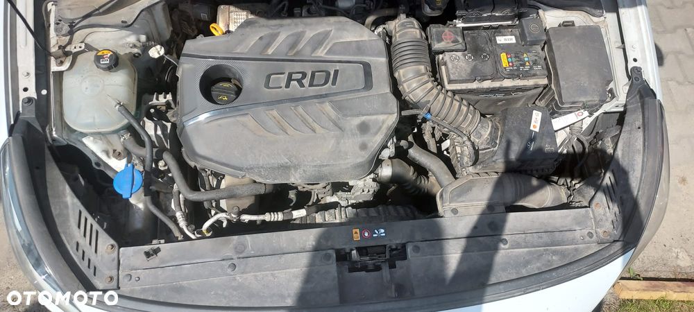 Hyundai i30 1.6 D Comfort DCT - 15