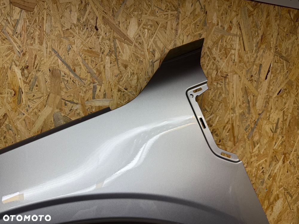 BŁOTNIK LEWY PRZÓD LEWY PRZEDNI FORD BRONCO SREBRNY - 26