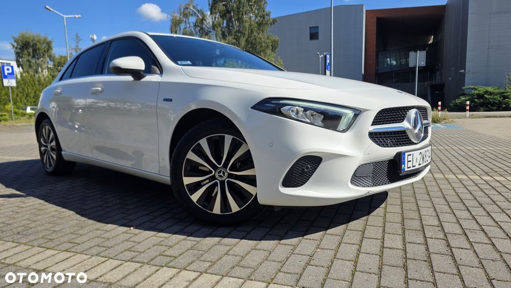 Mercedes-Benz Klasa A 250 E Style 8G-DCT - 2