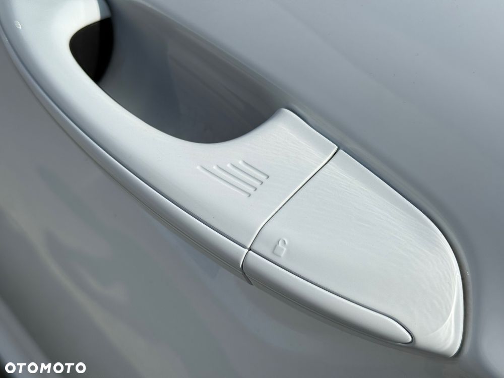 Ford Mondeo 2.0 EcoBlue Titanium - 26