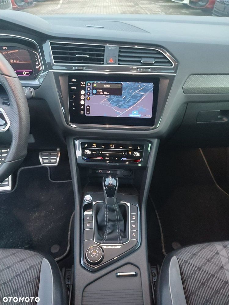 Volkswagen Tiguan - 21
