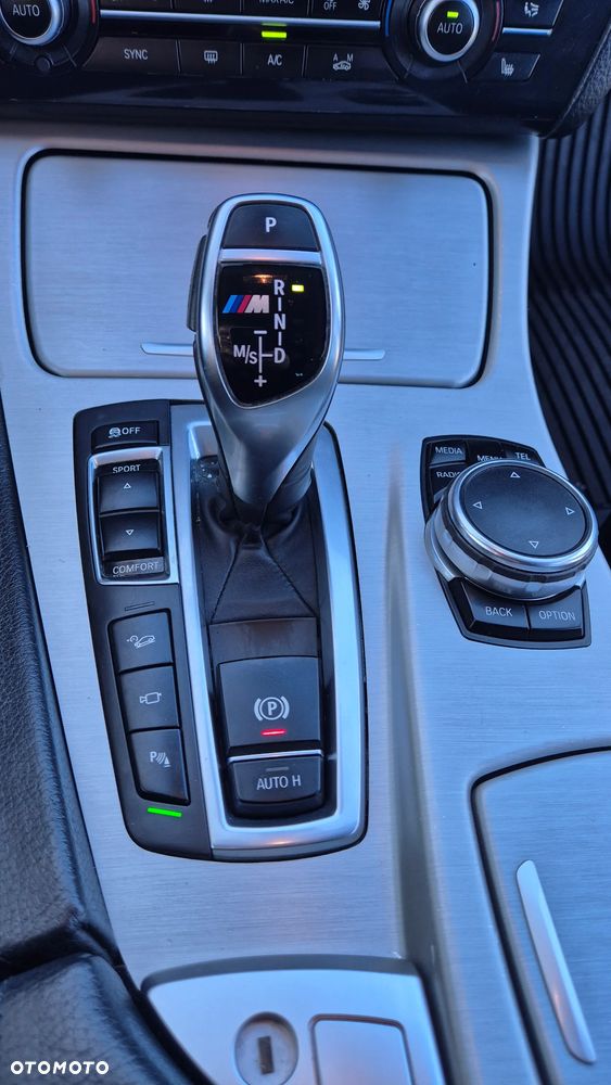 BMW Seria 5 530d xDrive - 6