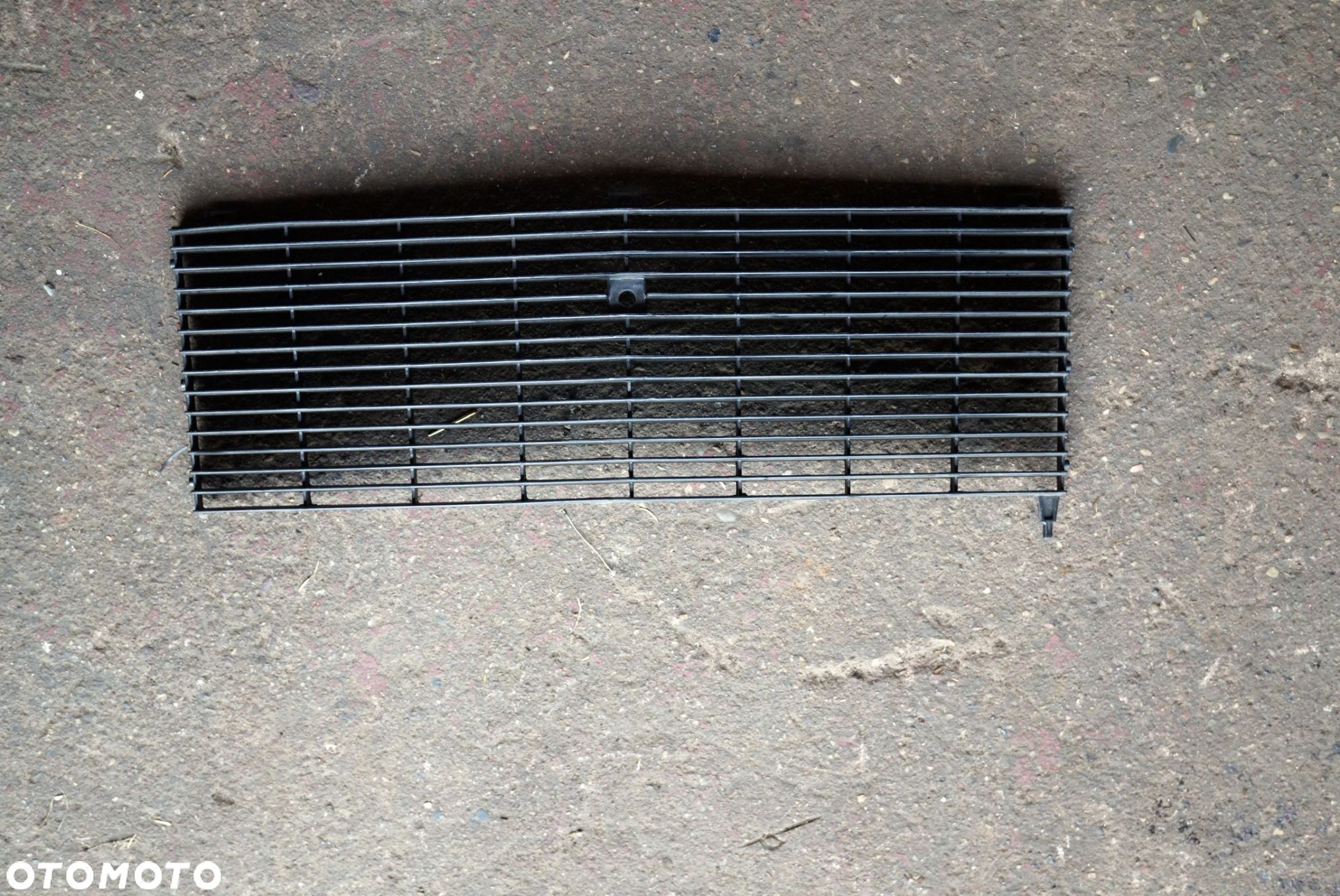 GRILL PRZEDNI ATRAPA CHŁODNICY 125P MR83   FSO 1983-1991 - 1