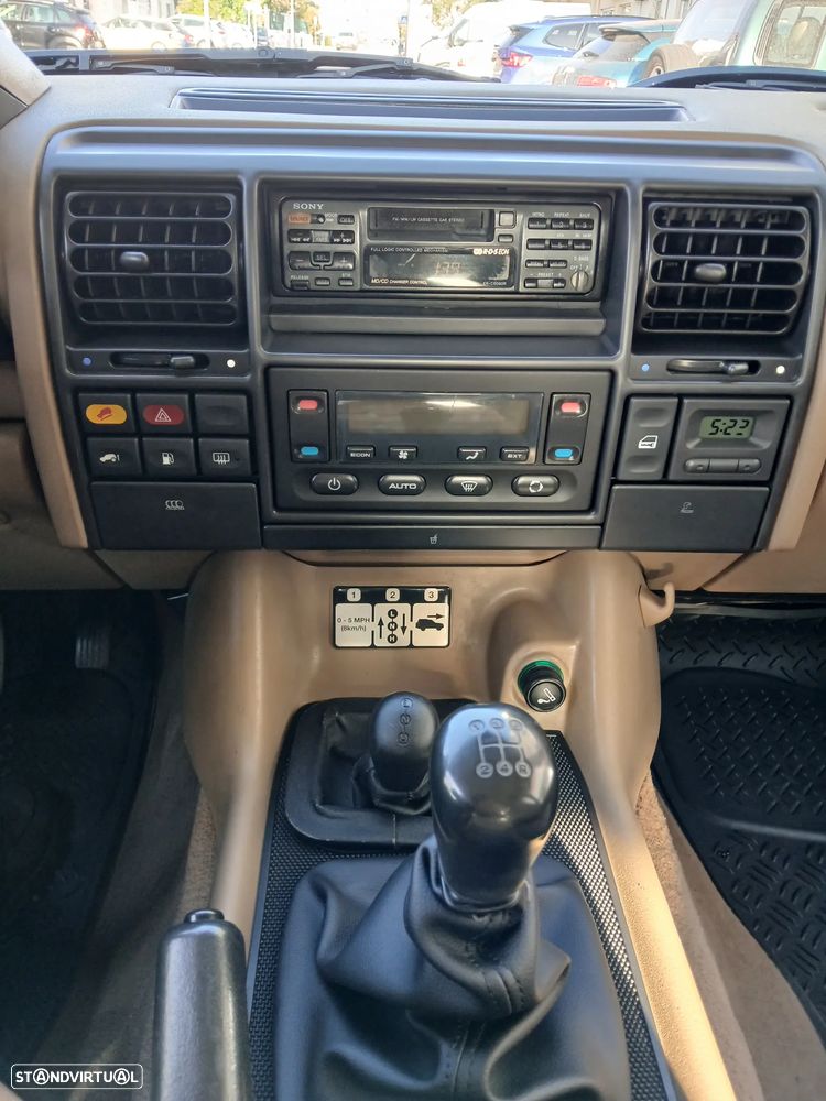 Land Rover Discovery 2.5 TD5 - 11