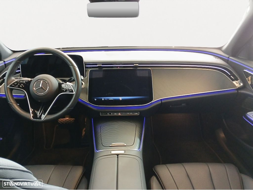Mercedes-Benz E 300 de - 11