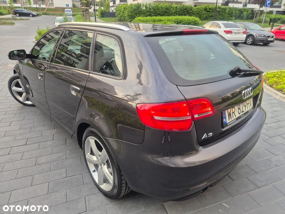 Audi A3 Sportback 2.0 TDI DPF Ambition - 5