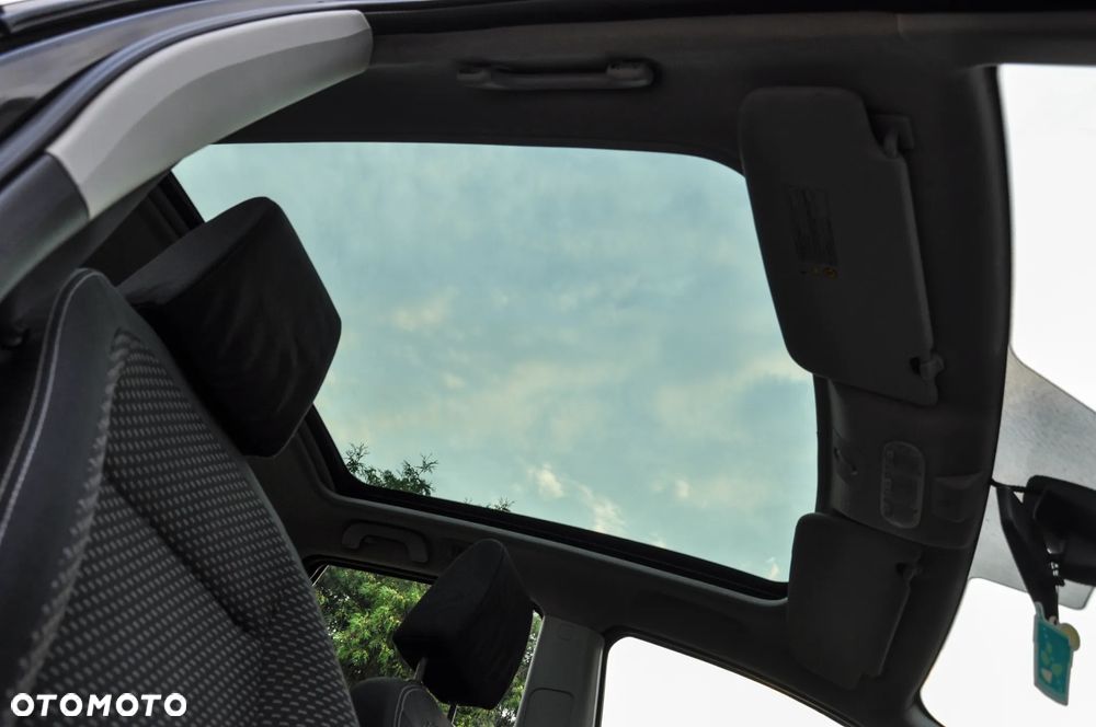Nissan Qashqai 2.0 dCi Tekna Premium - 24