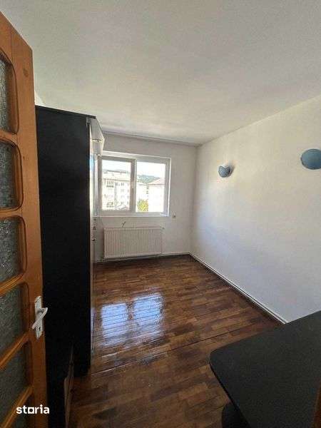 apartament de vinzare — fotografia 1