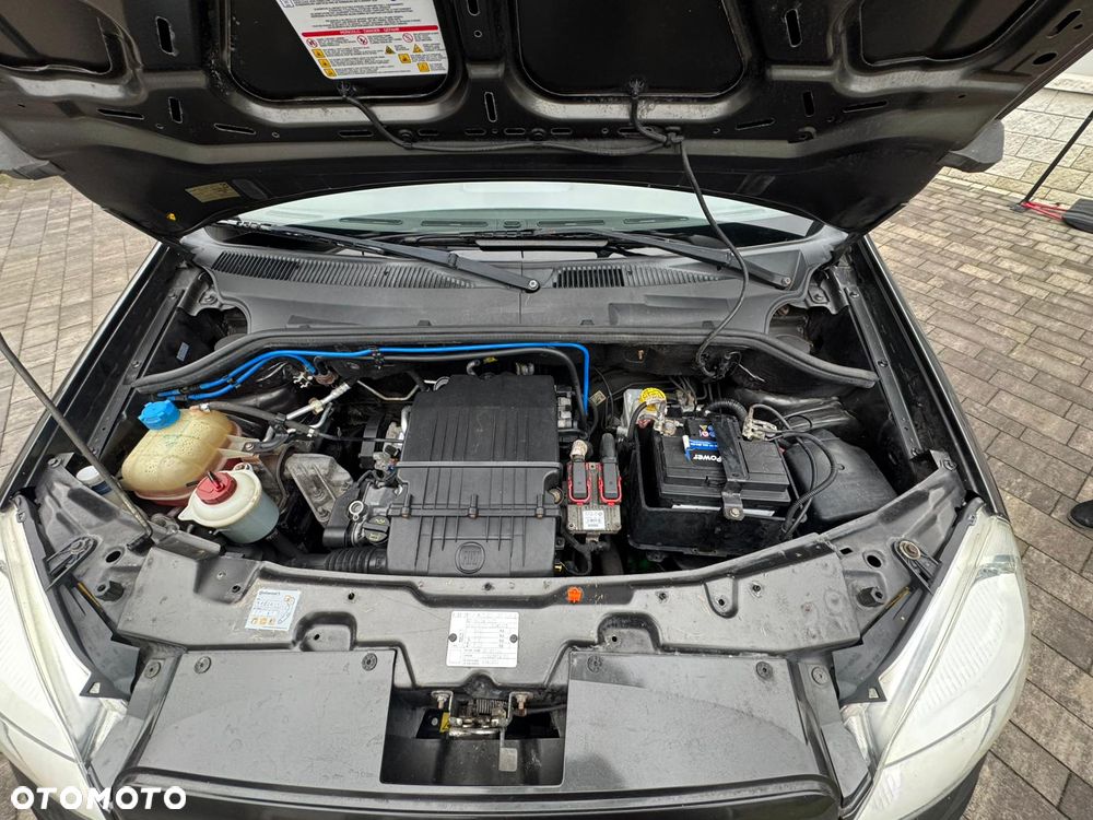 Fiat Doblo 1.4 8V Family - 23