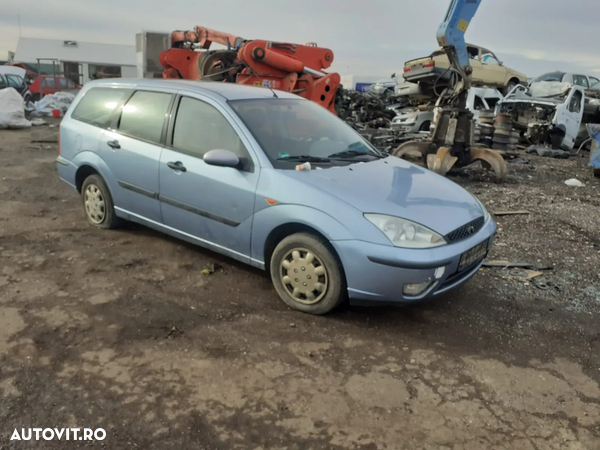 Dezmembram Ford Focus 1