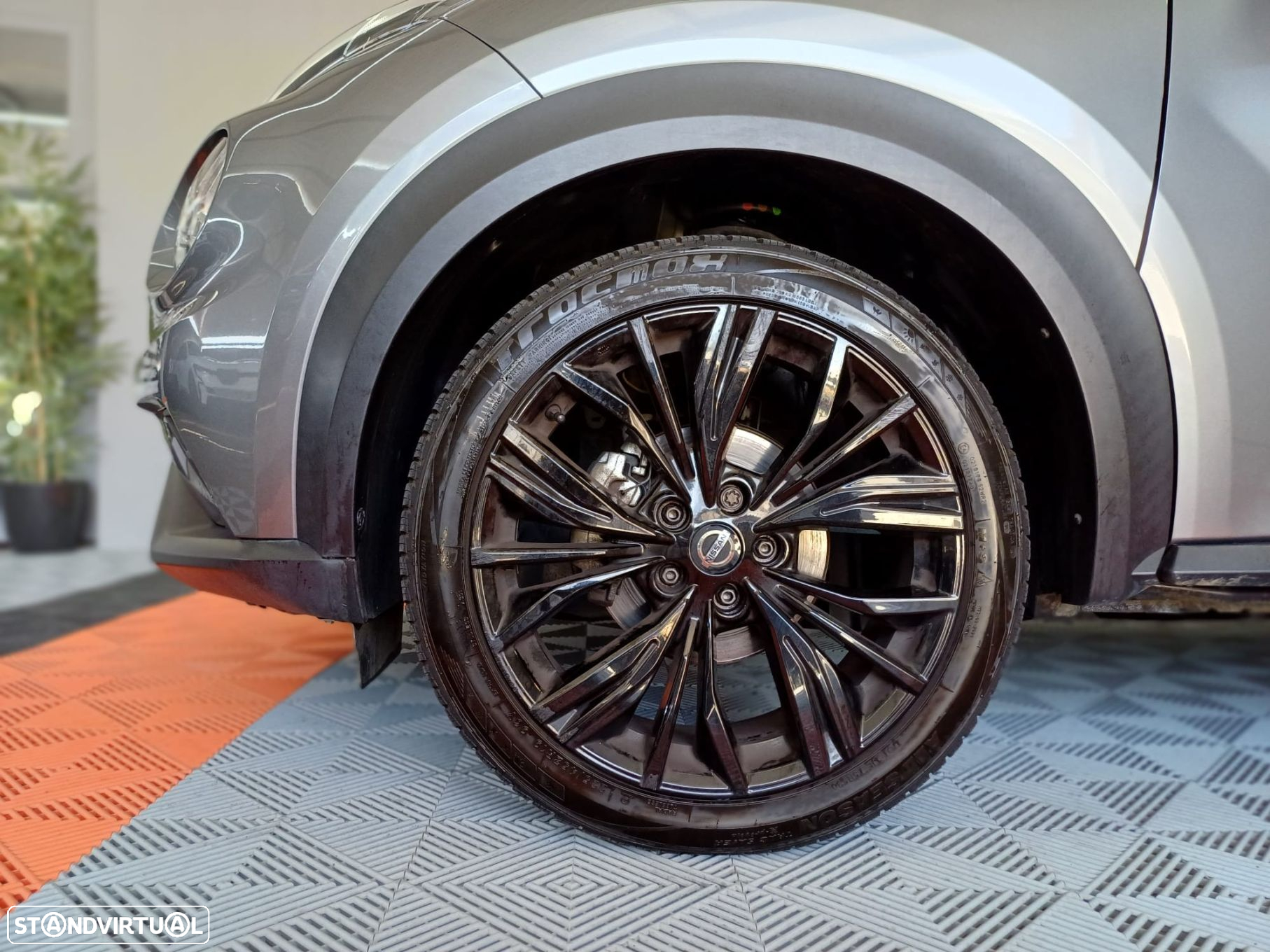 Nissan Juke 1.0 DIG-T Enigma DCT - 9