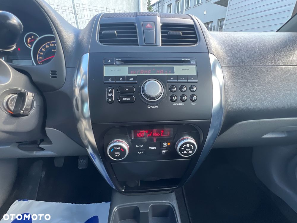 Suzuki SX4 1.6 VVT 4x2 City+ - 26