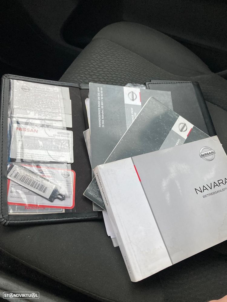 Nissan Navara 2.5 dCi CD LE Hi-Tech 4WD - 45