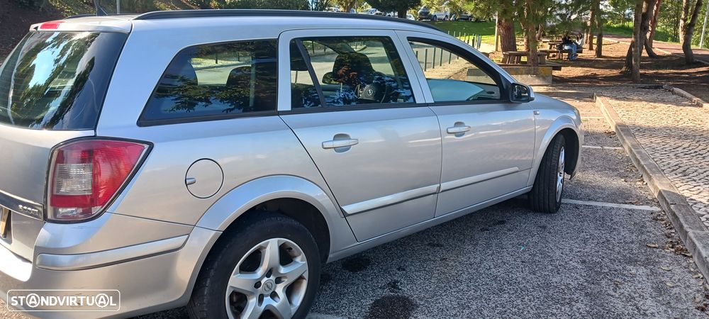 Opel Astra Caravan 1.3 CDTi Enjoy ecoFLEX - 3