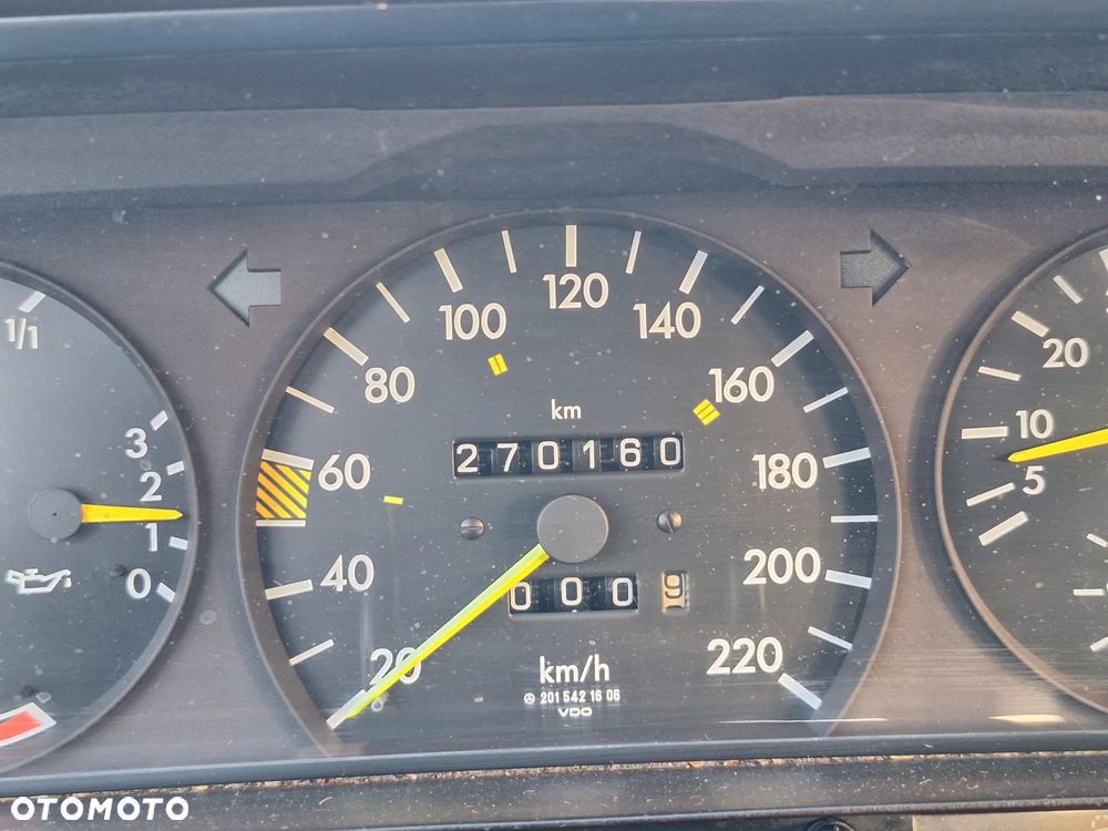 Mercedes-Benz W201 (190) - 37