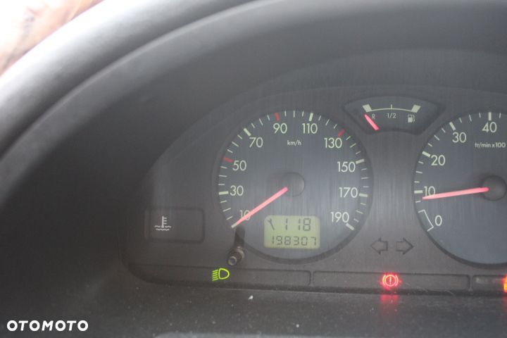 Citroën Saxo 1.1 SX - 24