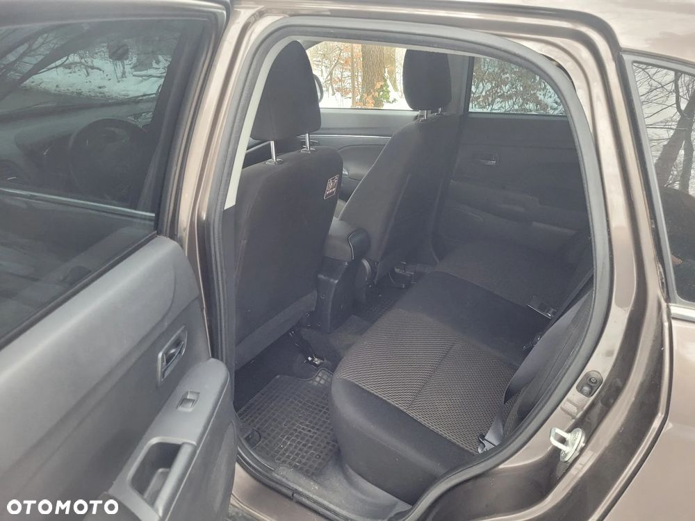 Mitsubishi ASX 1.6 Invite - 15