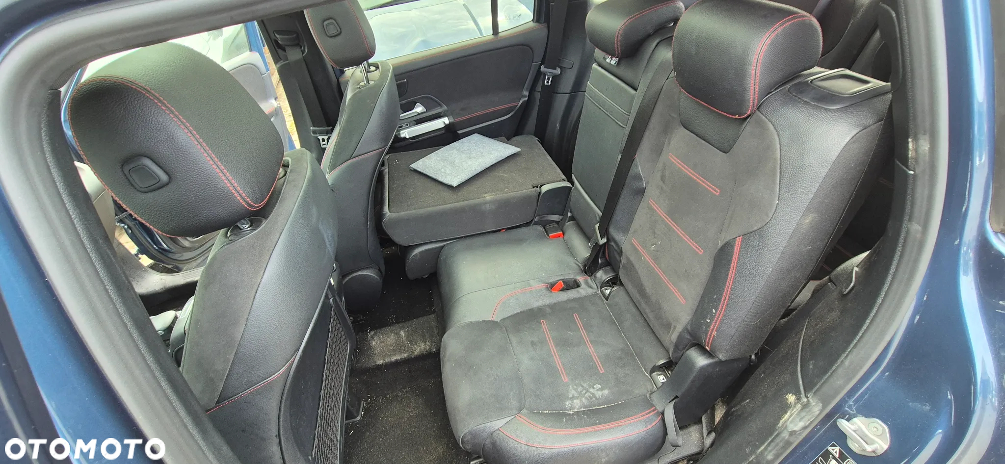 Mercedes-Benz GLB 200 d 4-Matic AMG Line 8G-DCT - 39
