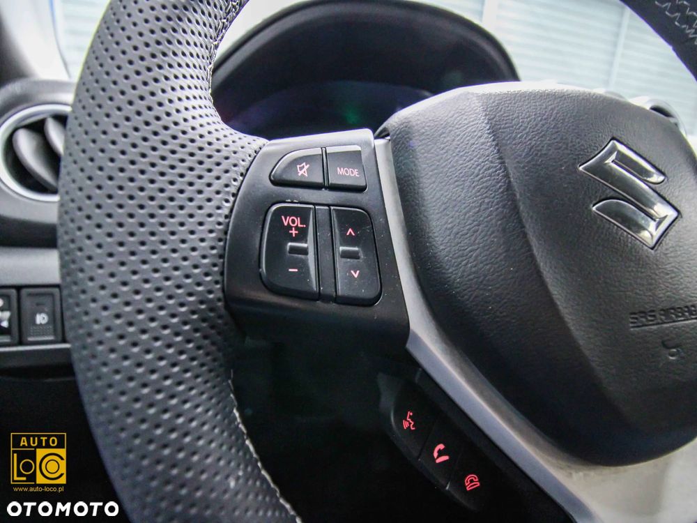 Suzuki Vitara 1.6 Premium 4WD - 27