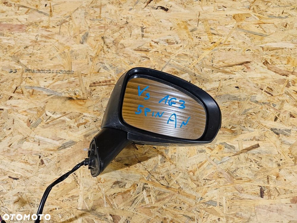 Toyota VERSO S verso-s lusterko prawe 1G3 5-pin - 5