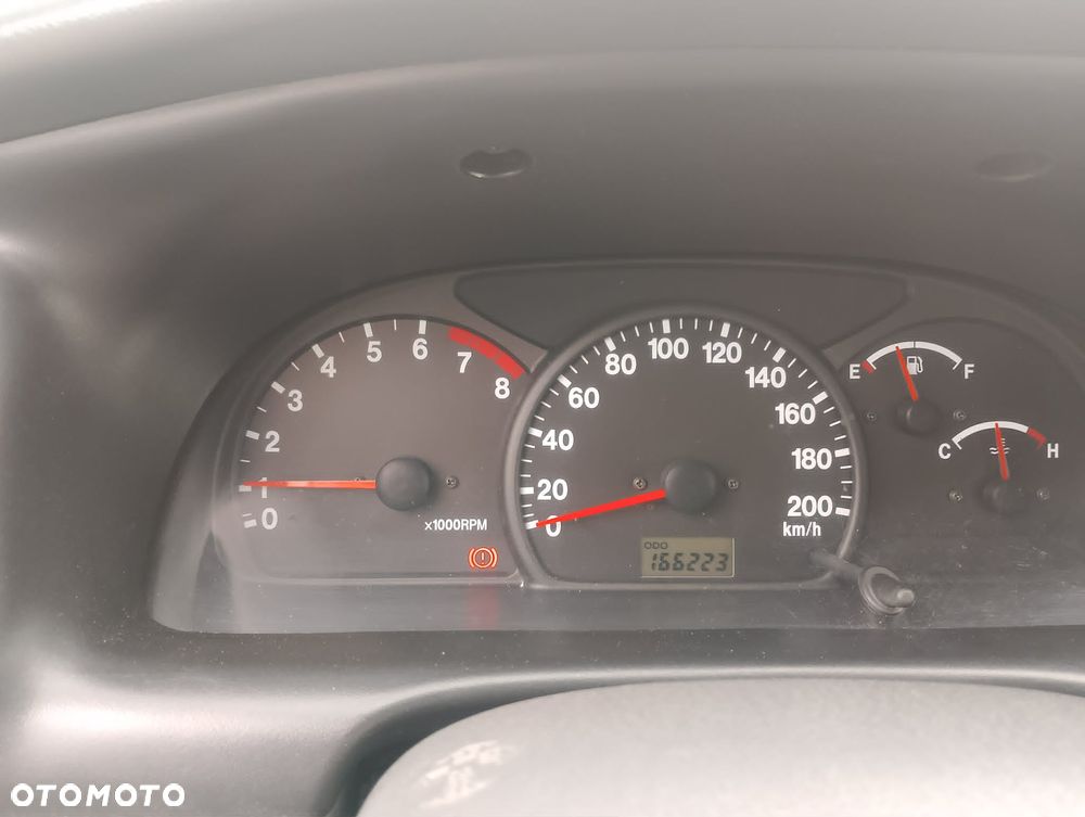 Suzuki Grand Vitara - 19