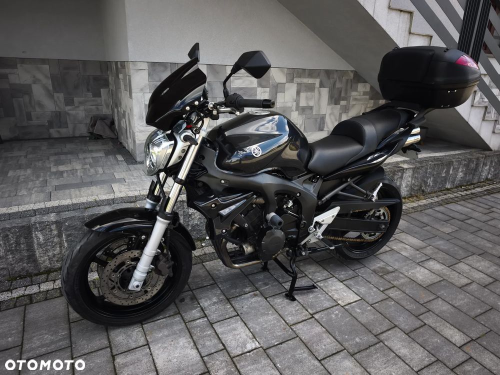 Yamaha FZ6 - 12