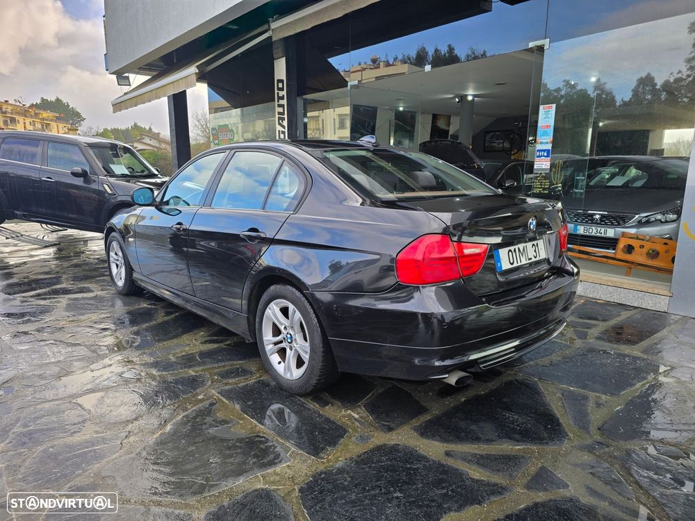 BMW 318 d Navigation Sport - 5