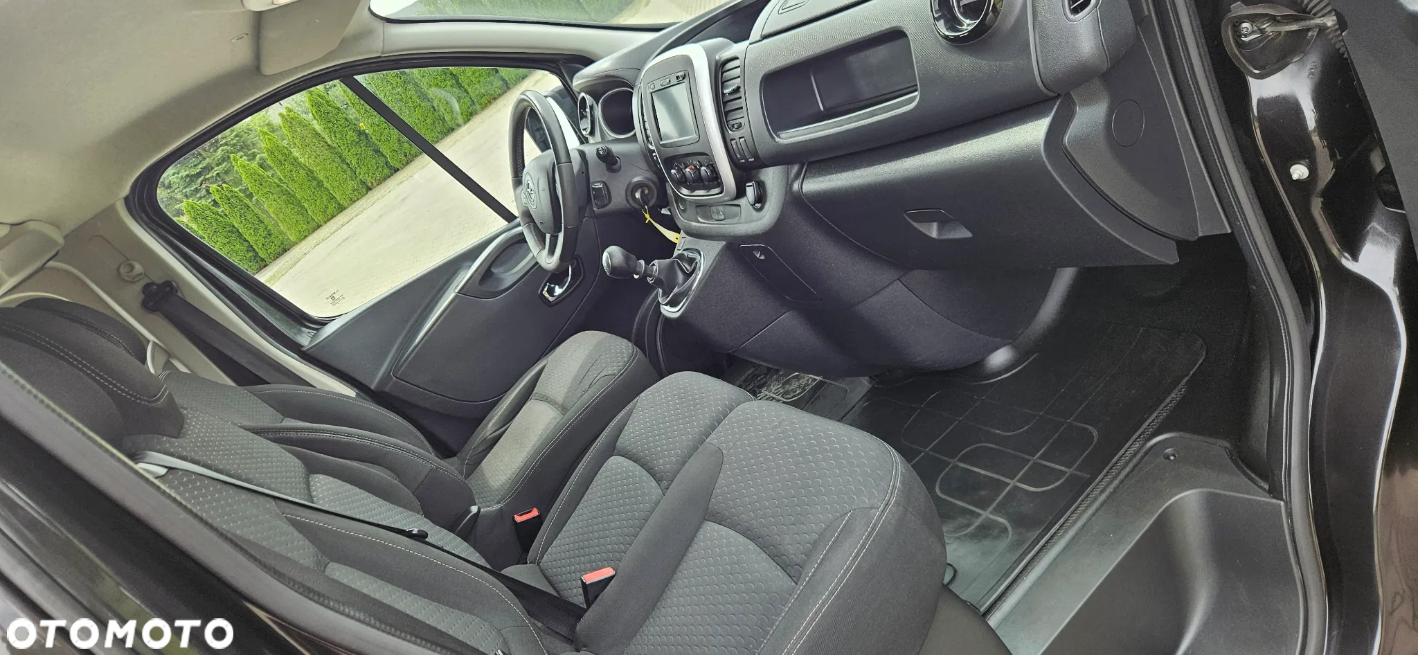Opel Vivaro - 23
