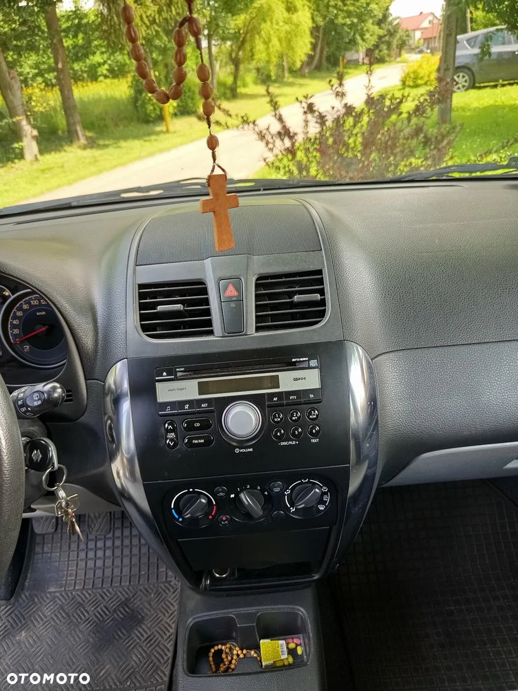 Suzuki SX4 1.6 Comfort 4WD - 10