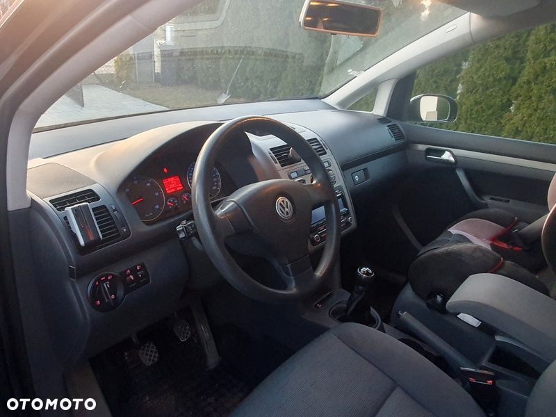 Volkswagen Touran 1.9 TDI DPF Cross - 12