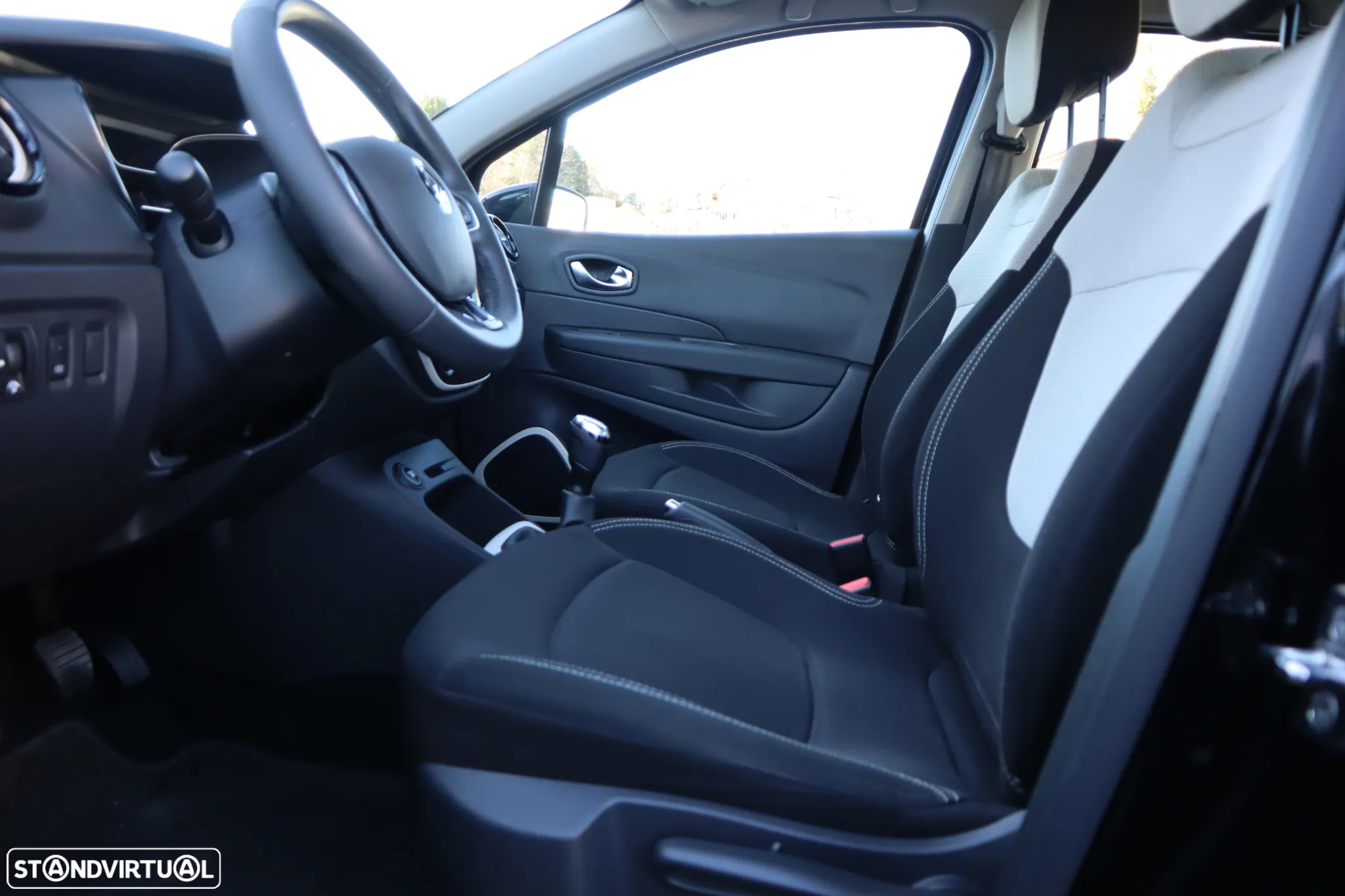 Renault Captur 0.9 TCE Zen - 15